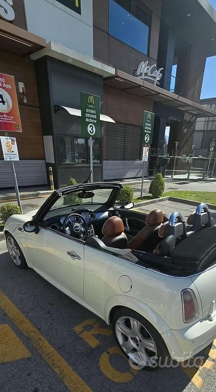 Usata Mini Cooper Cabriolet 2007 Bianco Cabrio