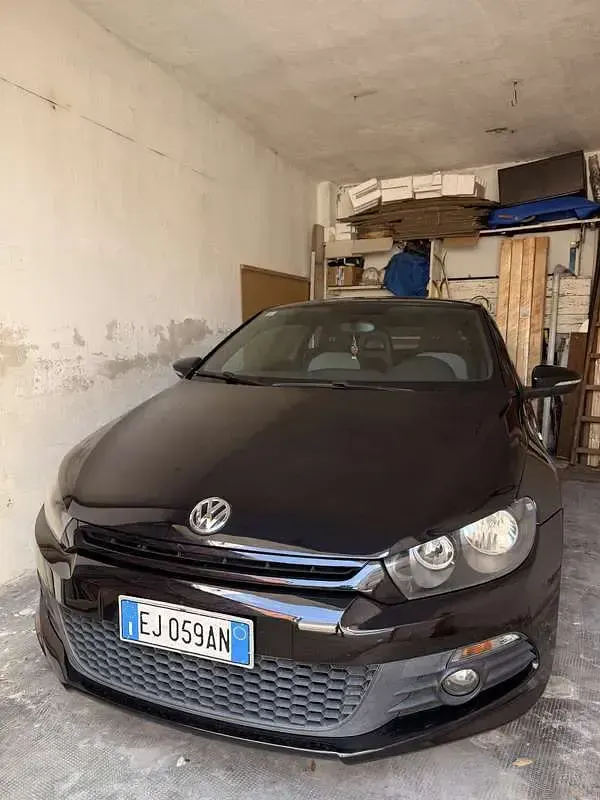 Usata VW Scirocco 160 CV (117 kW) 2011 Nero Coupé