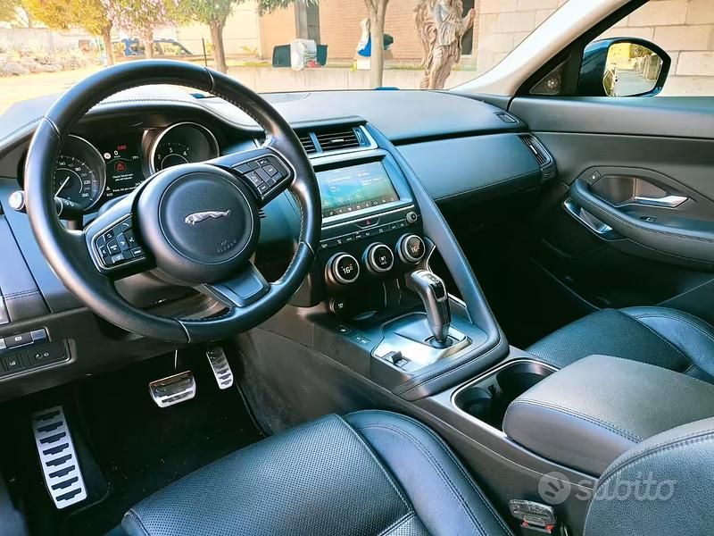 Usata Jaguar E-Pace 150 CV (110 kW) 2018 SUV