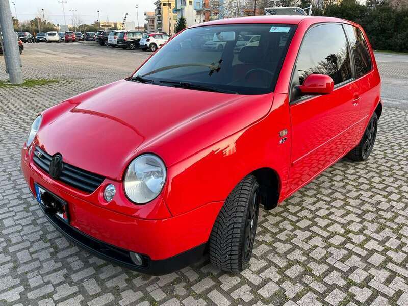 Usato 1999 VW Lupo 1.4 Benzin 75 CV (3.499 €)