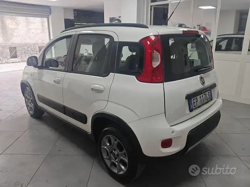 Usata Fiat Panda 4x4 S 86 CV (63 kW) 2013 Bianco Utilitaria
