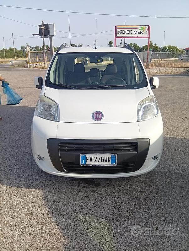 Usata Fiat Qubo Trekking 77 CV (56 kW) 2014 Bianco Monovolume