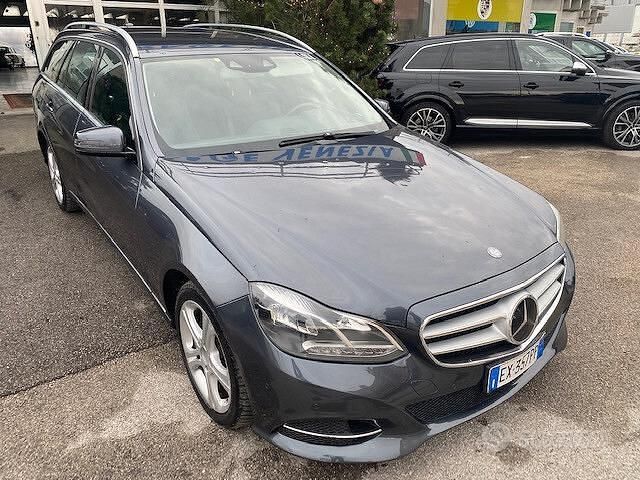 Grigio Usata 2014 Mercedes E250 Premium Station wagon | 8500 € - Immagine 1/4