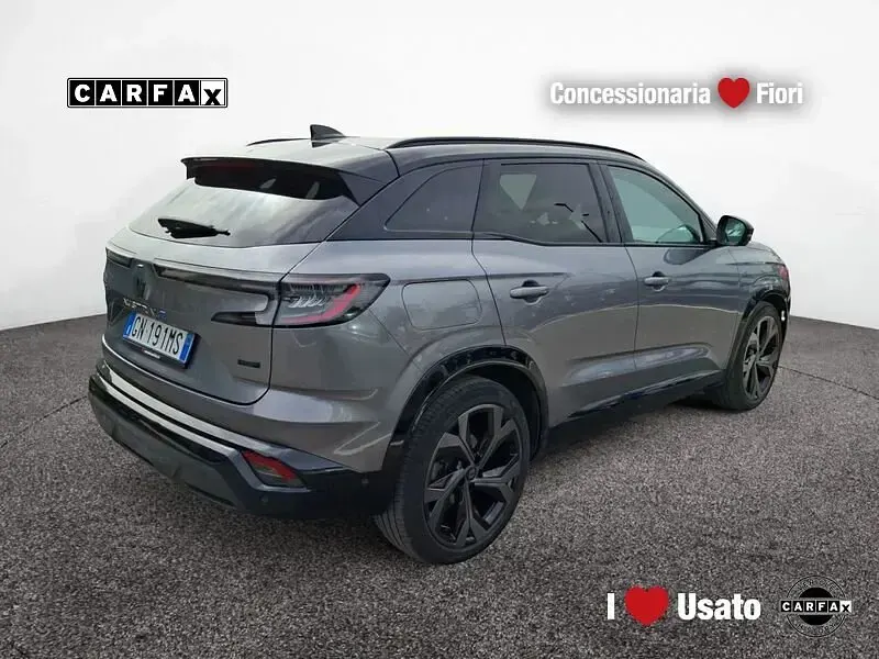 Usata Renault Austral Iconic 199 CV (146 kW) 2023 Grigio SUV