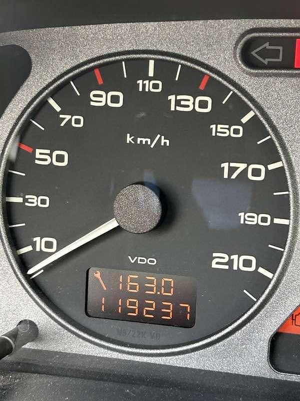 Käytetty Peugeot 306 88 HP (64 kW) 2000