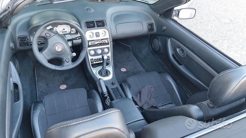 Usata MG TF 120 CV (88 kW) 2003 Cabrio