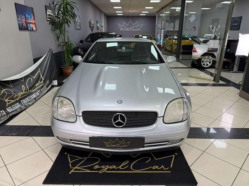 Usata Mercedes SLK200 192 CV (141 kW) 1999 Argento Cabrio
