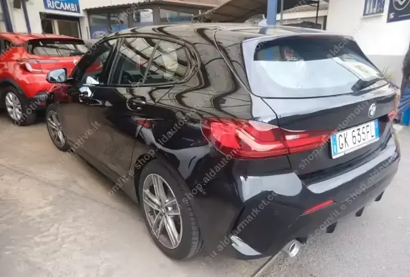 Usata BMW 116 M Sport 108 CV (79 kW) 2022 Bianco Utilitaria