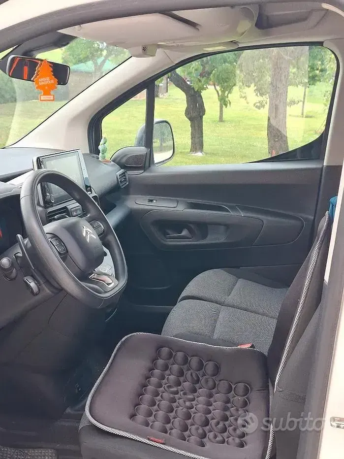 Usata Citroën Berlingo 130 CV (95 kW) 2020 Bianco Monovolume