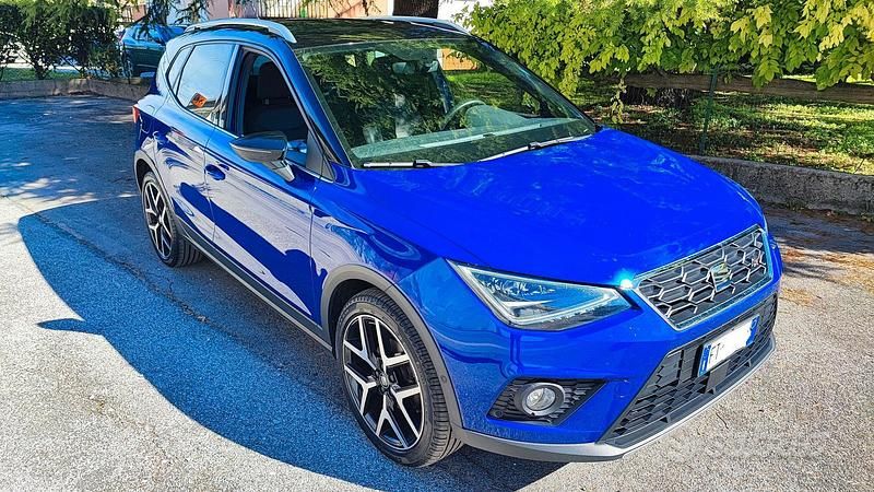 Usata Seat Arona FR 116 CV (85 kW) 2019 Blu/azzurro SUV