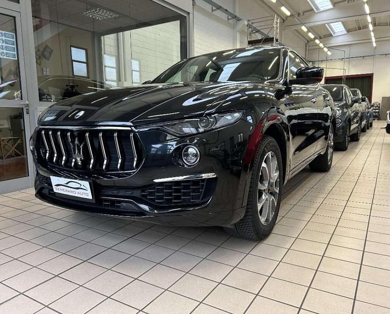 Usata Maserati Levante GT 330 CV (242 kW) 2022 Nero SUV