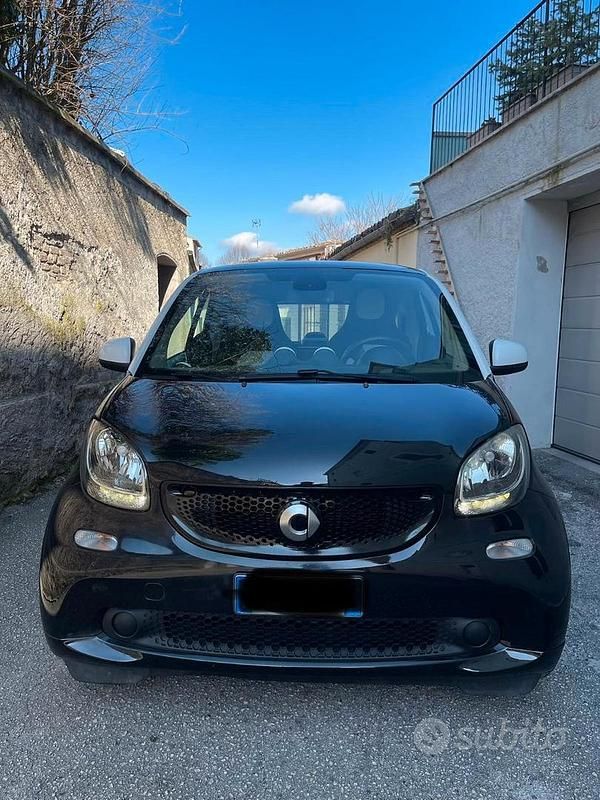 Usata Smart ForTwo Coupé Passion 71 CV (52 kW) 2015 Nero Coupé