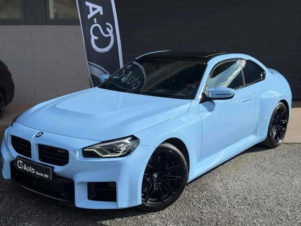 Begagnad BMW M2 480 HK (353 kW) 2025 Blå Sportkupé