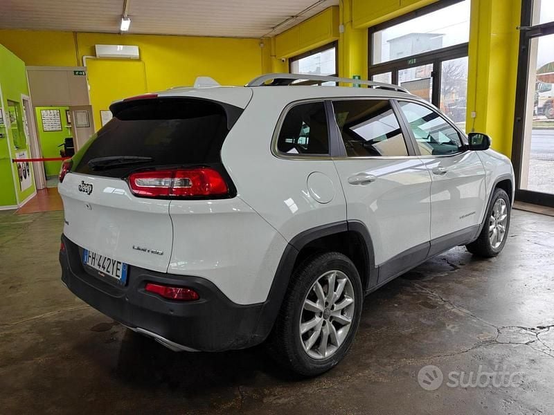 Usata Jeep Cherokee Overland 200 CV (147 kW) 2017 Bianco SUV