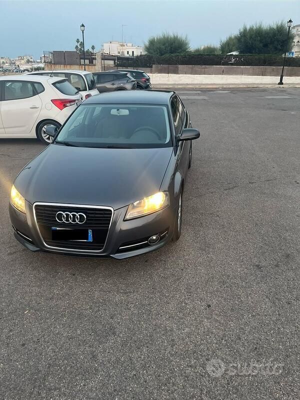 Usata 2013 Audi A3 Due volumi | 8000 € (Buon prezzo) - Immagine 1/4