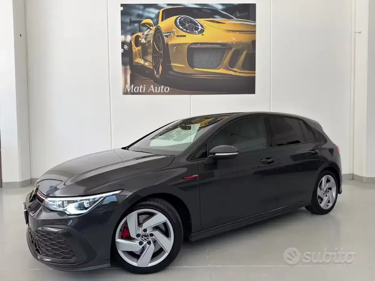 Usata VW Golf VIII GTI 245 CV (180 kW) 2021 Grigio Berlina