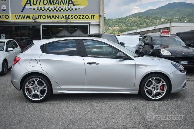 Usata Alfa Romeo Giulietta 120 CV (88 kW) 2017 Grigio Utilitaria
