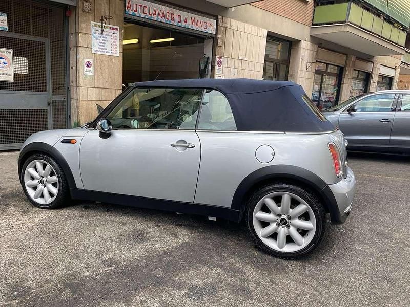 Usata Mini Cooper Cabriolet 116 CV (85 kW) 2006 Argento Cabrio