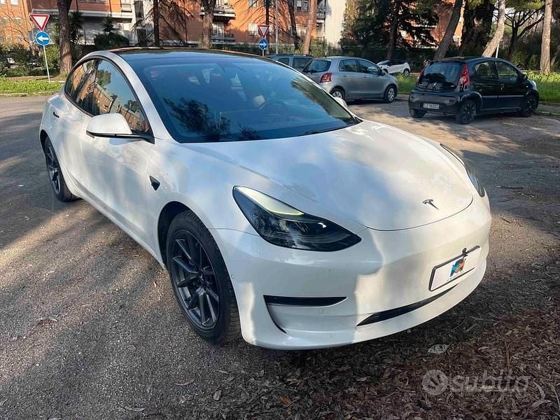 Occasion Tesla Model 3 154 kW (210 ch) 2021 Blanc Berline