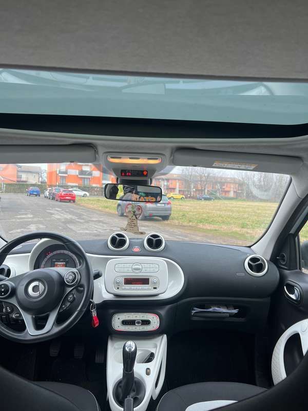 Usata 2014 Smart ForFour Passion Tre volumi | 7100 € (Ottimo prezzo) - Immagine 1/4