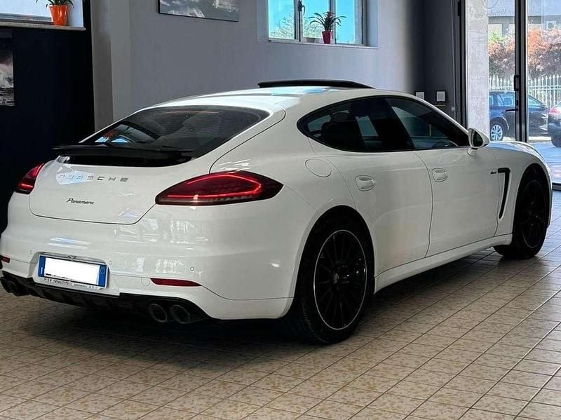 Usata Porsche Panamera Edition 300 CV (220 kW) 2015 Bianco Berlina