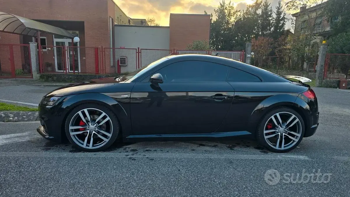 Usata Audi TT 184 CV (135 kW) 2015 Nero Coupé