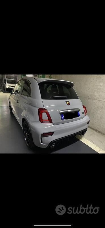 Usata Abarth 595 165 CV (121 kW) 2023 Grigio Utilitaria