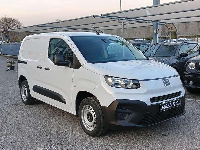 Nuova Fiat Doblò 101 CV (74 kW) 2025 Bianco Monovolume