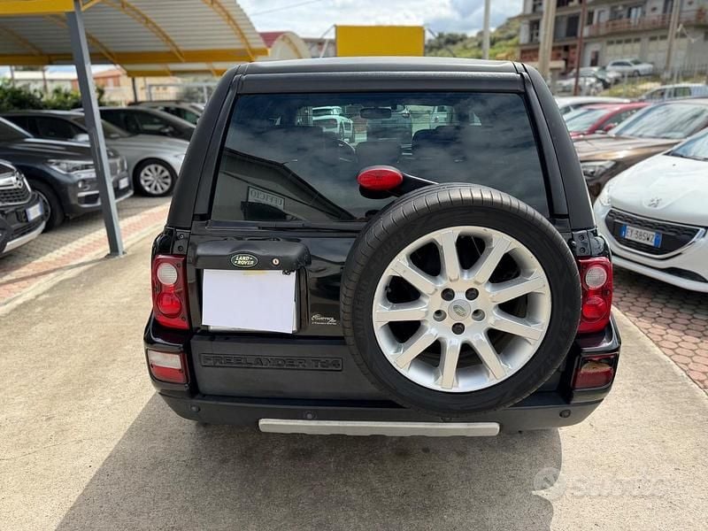 Usata Land Rover Freelander 129 CV (94 kW) 2005 Nero SUV