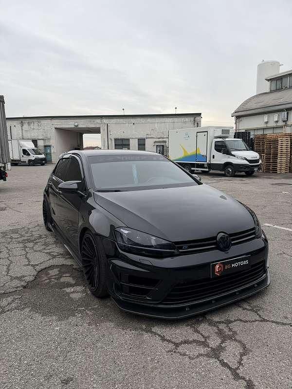 Usata VW Golf VII R 300 CV (220 kW) 2018
