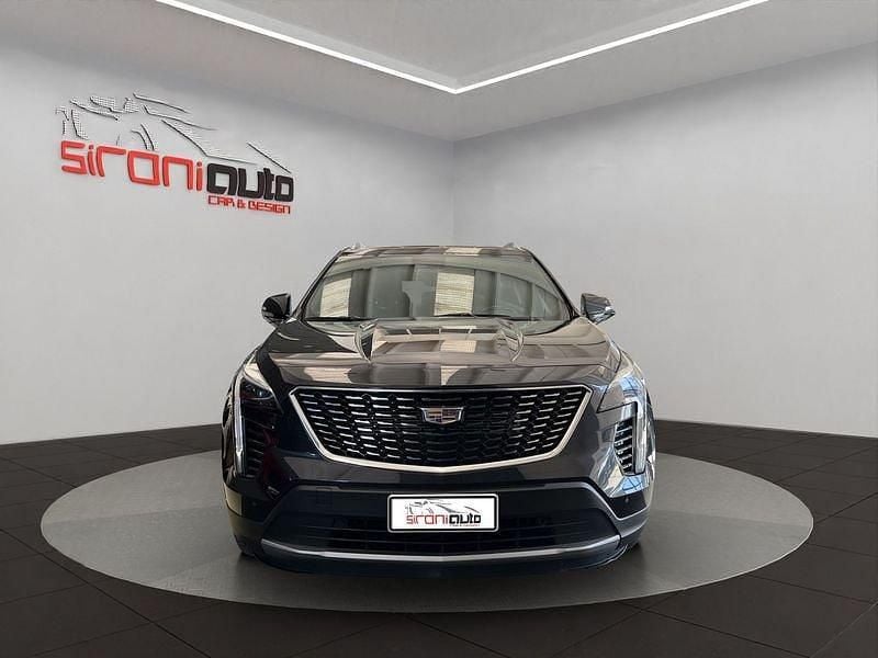 Usata Cadillac XT4 174 CV (127 kW) 2022 Grigio scuro SUV