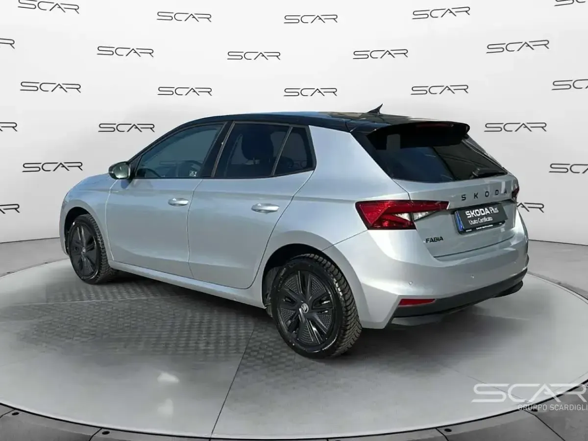 Usata Skoda Fabia 80 CV (58 kW) 2025 Argento Utilitaria