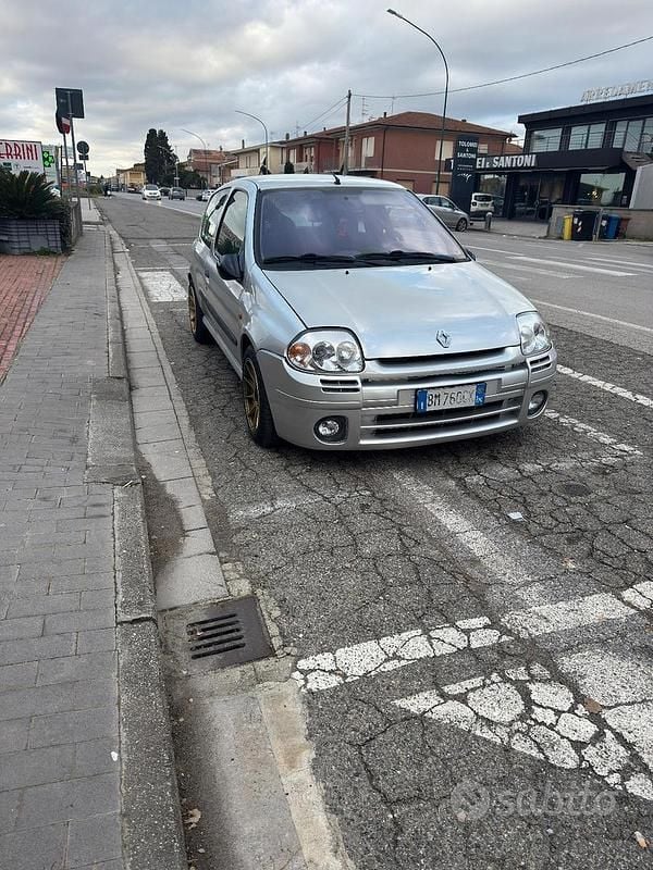 Usata Renault Clio II R.S. 2001 Grigio