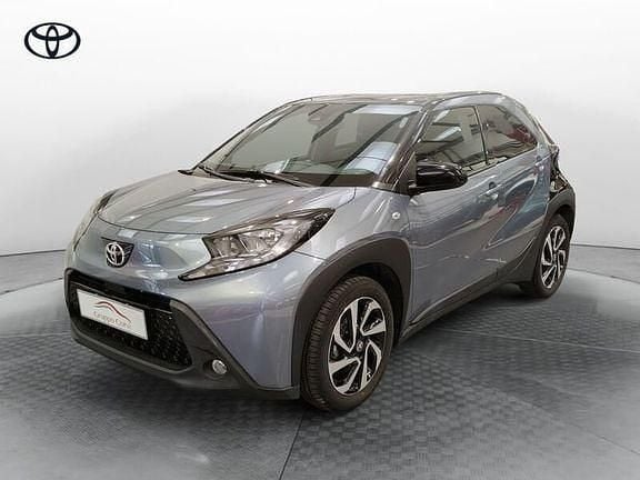Blu Usata 2024 Toyota Aygo X Trend SUV | 17.400 € (Buon prezzo) - Immagine 1/4