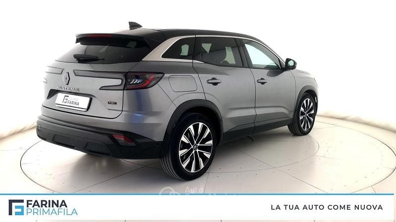 Usata Renault Austral Techno 131 CV (96 kW) 2023 Gray SUV
