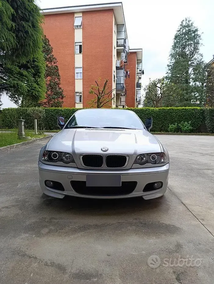 Usata BMW 320 Cabriolet Efficient Dynamics 170 CV (125 kW) 2000 Cabrio