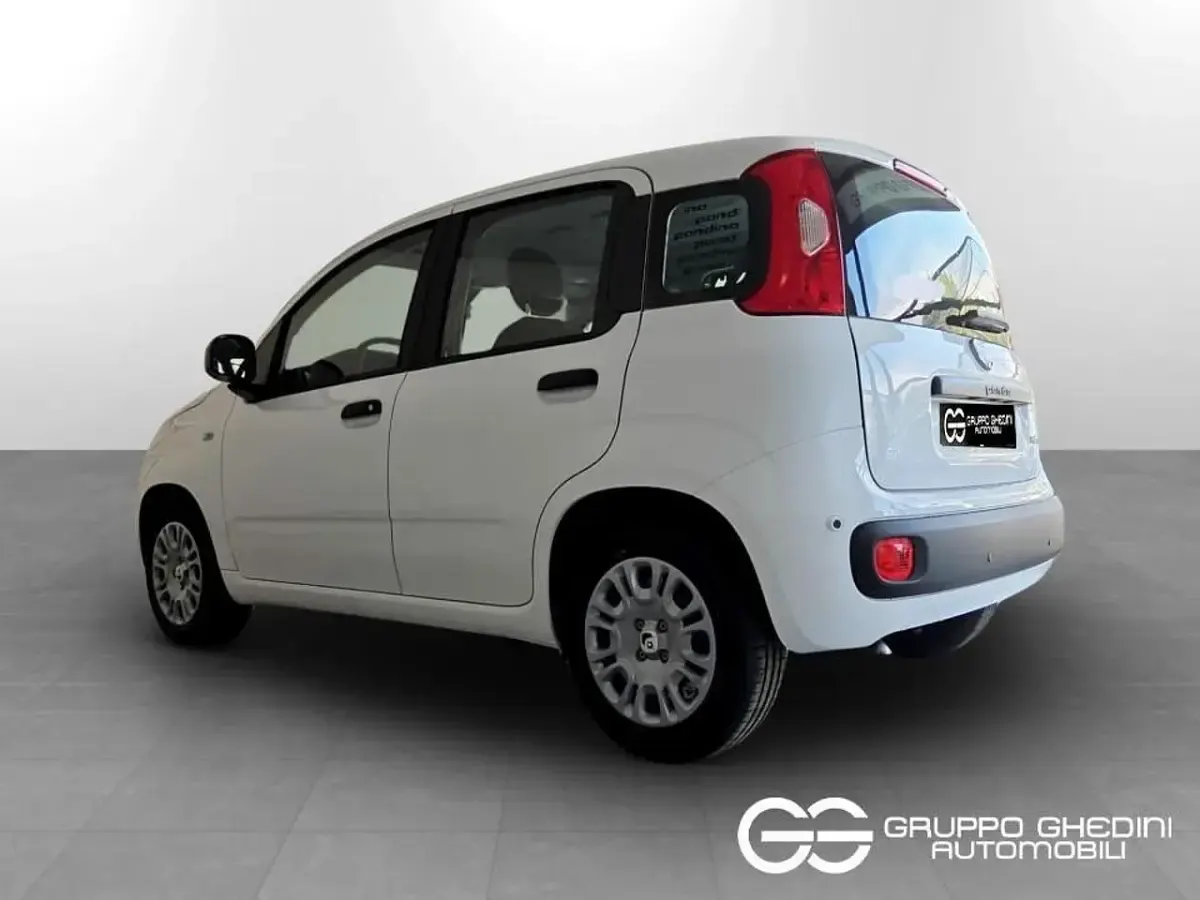 Nuova Fiat Panda Pop 65 CV (47 kW) 2026 Bianco gelato pastello Utilitaria