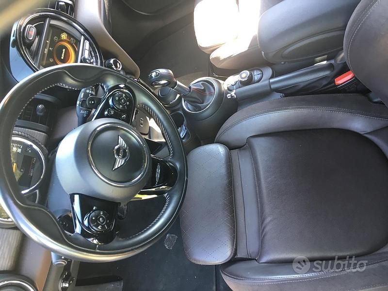 Usata Mini Cooper SD 170 CV (125 kW) 2015 Marrone Utilitaria