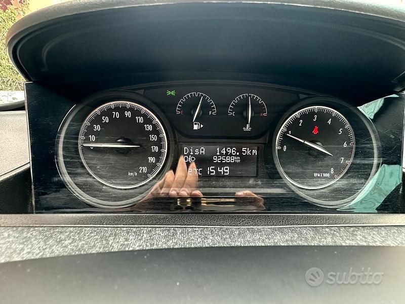 Usata Lancia Ypsilon 80 CV (58 kW) 2019 Blu Utilitaria