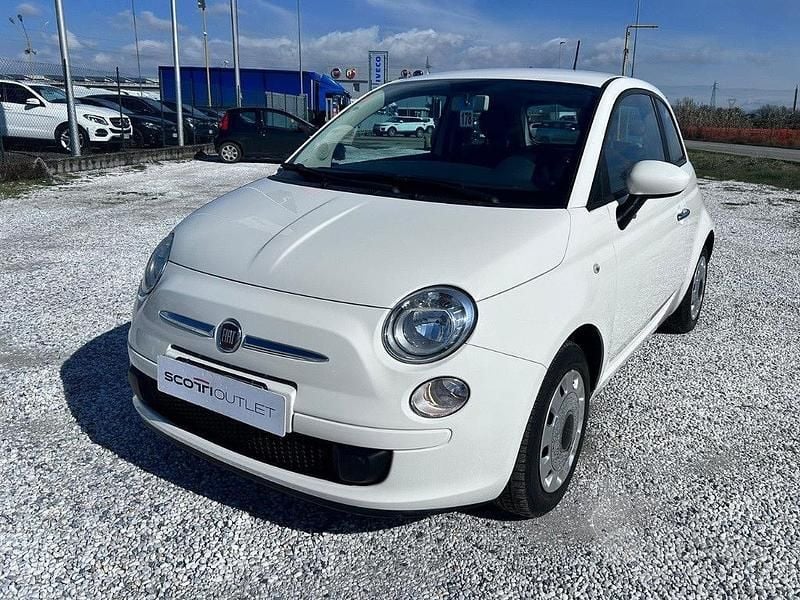 Usata Fiat 500 Pop 69 CV (50 kW) 2015 Bianco Monovolume