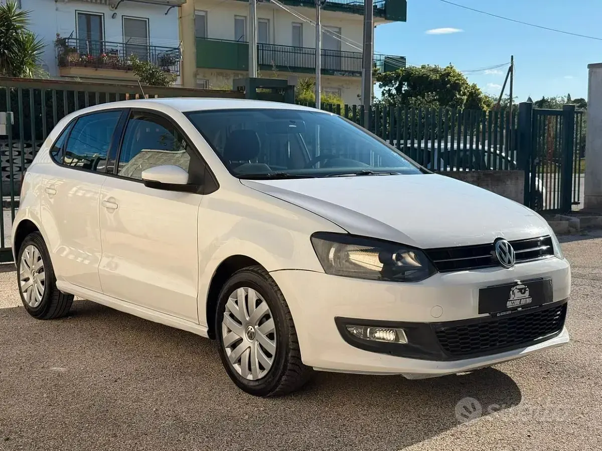 Usata VW Polo 75 CV (55 kW) 2012 Bianco Utilitaria