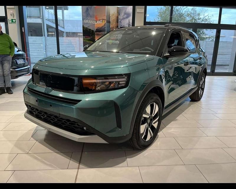 Nuova Opel Frontera 101 CV (74 kW) 2026 Khaki green SUV