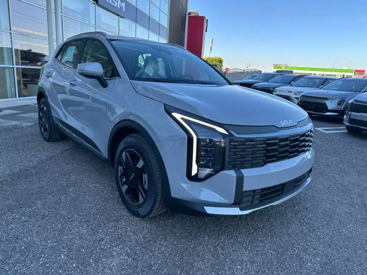 Nuova Kia Sportage 143 CV (105 kW) 2026 Grigio SUV