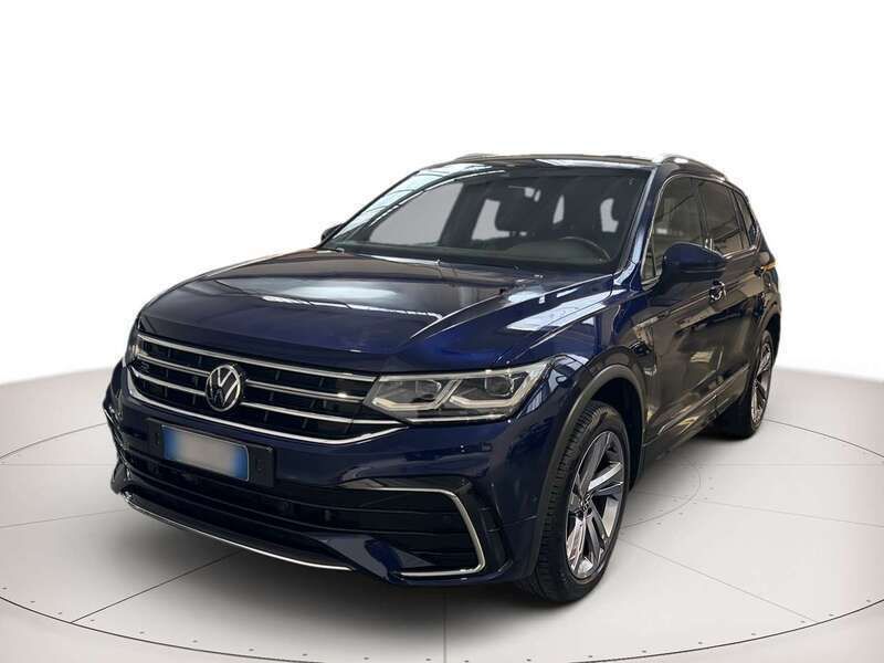 Blu Usata 2022 VW Tiguan Allspace R-line SUV | 36.200 € (Buon prezzo) - Immagine 1/4