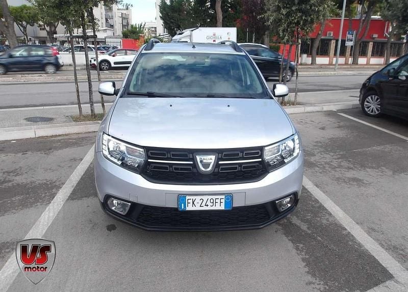 Usata Dacia Logan MCV Lauréate 90 CV (66 kW) 2017 Argento Station wagon