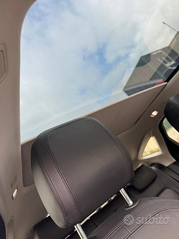 Usata Jaguar E-Pace R 150 CV (110 kW) 2018 Nero SUV