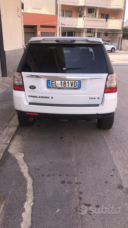 Usata Land Rover Freelander 2 2012 Bianco SUV