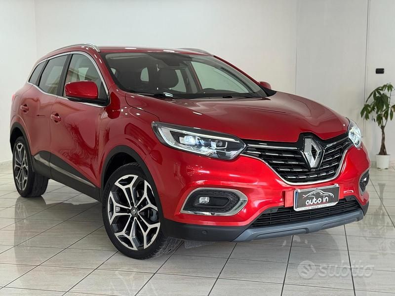 Second-hand Renault Kadjar Techno 116 CP (85 kW) 2022 Roșu SUV