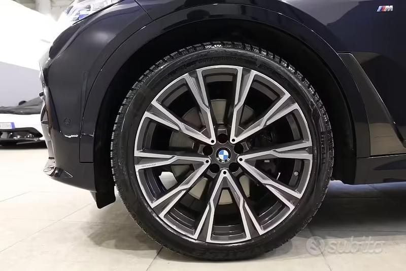 Usata BMW X7 Efficient Dynamics 340 CV (250 kW) 2021 Blu SUV