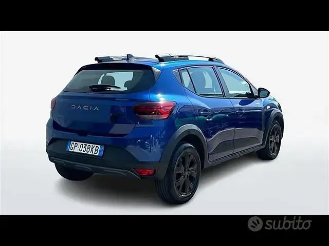 Usata Dacia Sandero Expression 101 CV (74 kW) 2023 Blu chiaro Berlina